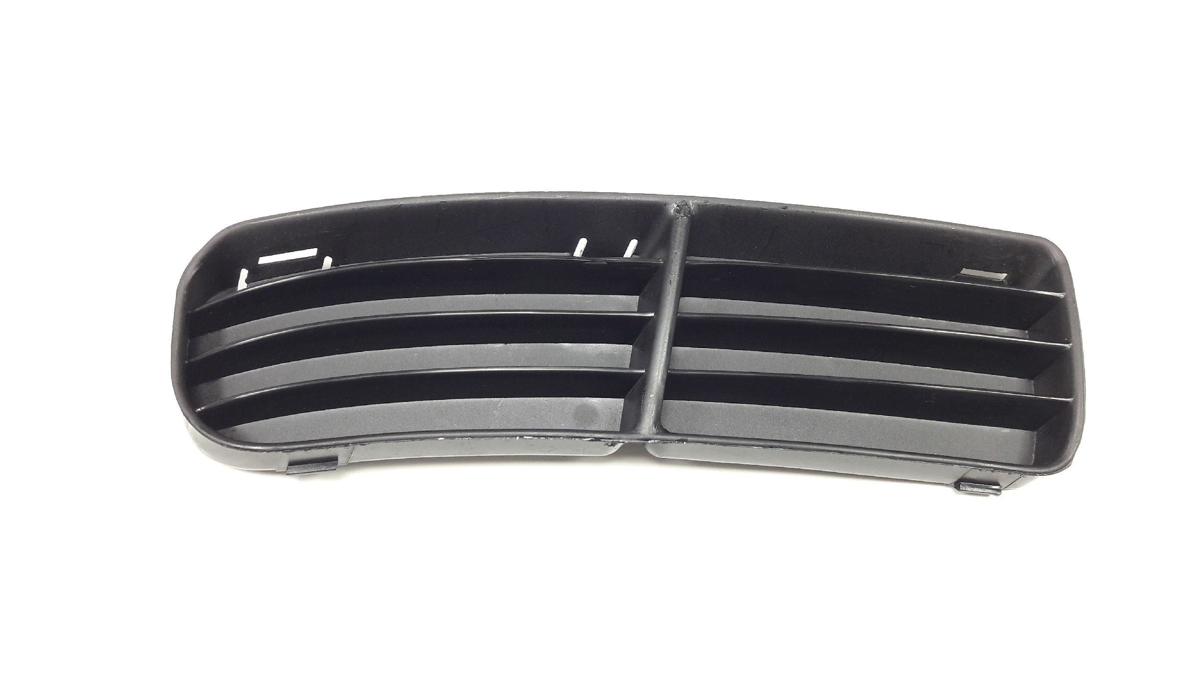 POLO 1994-2004 (+CLASSIC,CADDY) BUMPER GRILLE, W/O FOG LAMP, RIGHT
