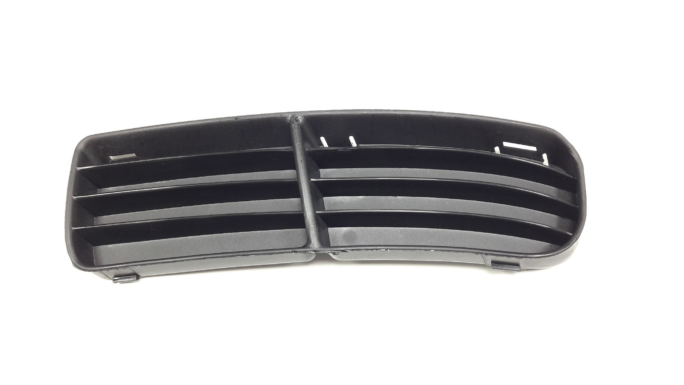 POLO 1994-2004 (+CLASSIC,CADDY) BUMPER GRILLE, W/O FOG LAMP, LEFT