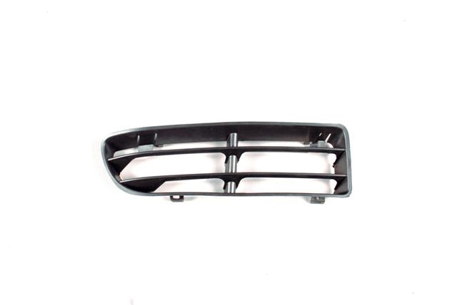 BORA 1999-2005 BUMPER GRILLE, W/O FOG LAMP HOLE, RIGHT