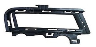 GOLF VII 2012-2019 FRONT BUMPER GRILLE, W/ FOG LAMP HOLE, RIGHT